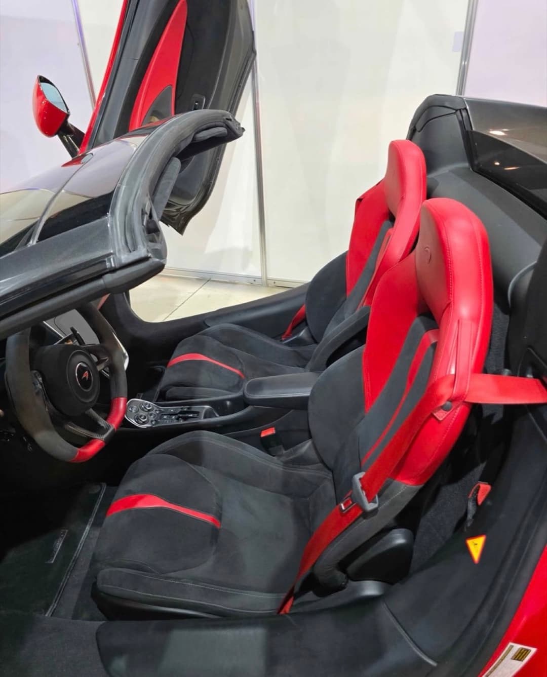 McLaren 570S Spider 2018 - 17