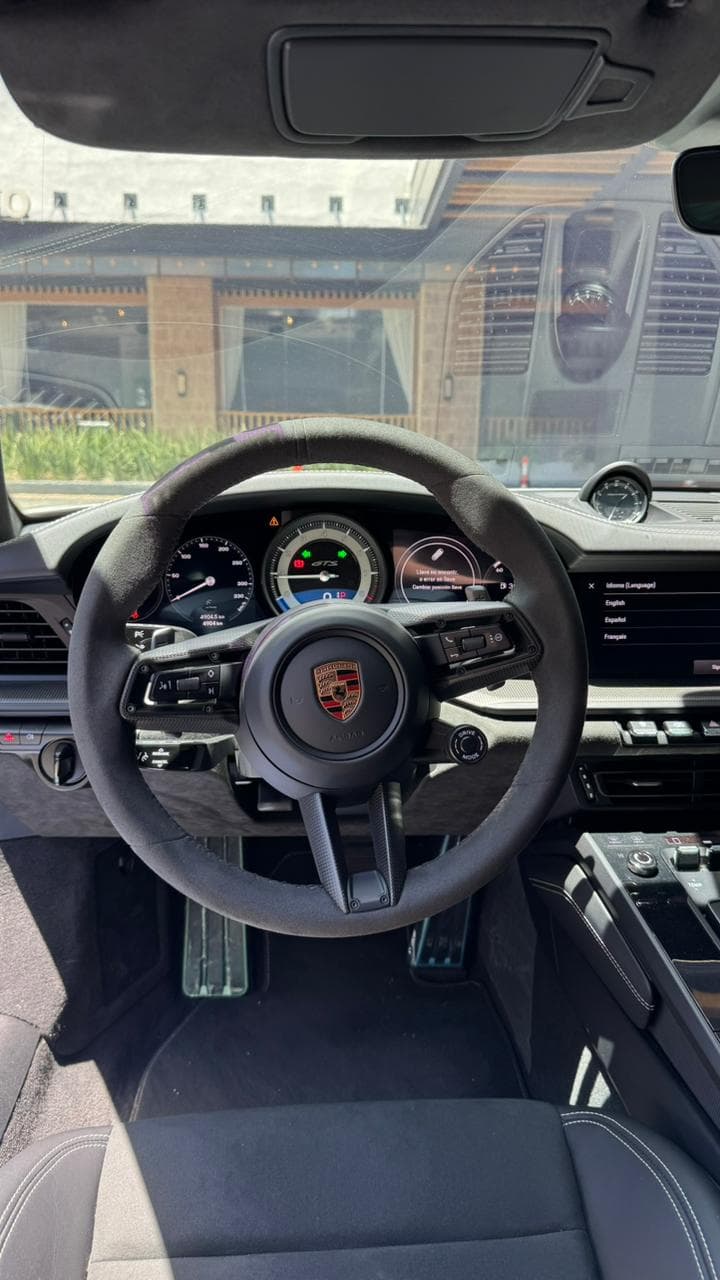 Porsche 911 Carrera 4 GTS 2024 - 3