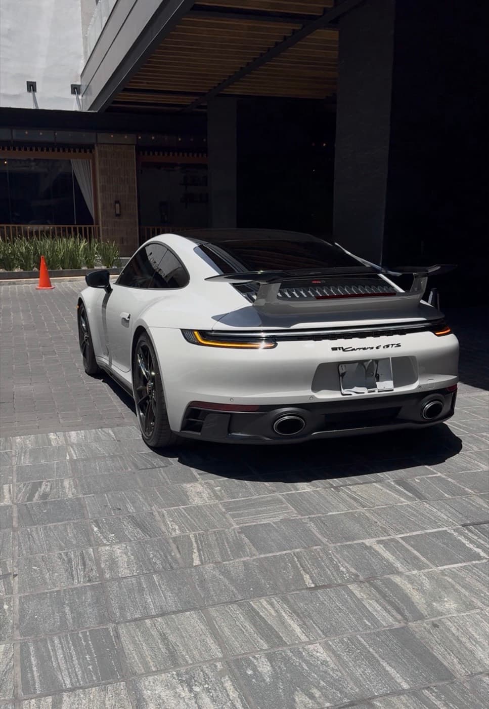 Porsche 911 Carrera 4 GTS 2024 - 12