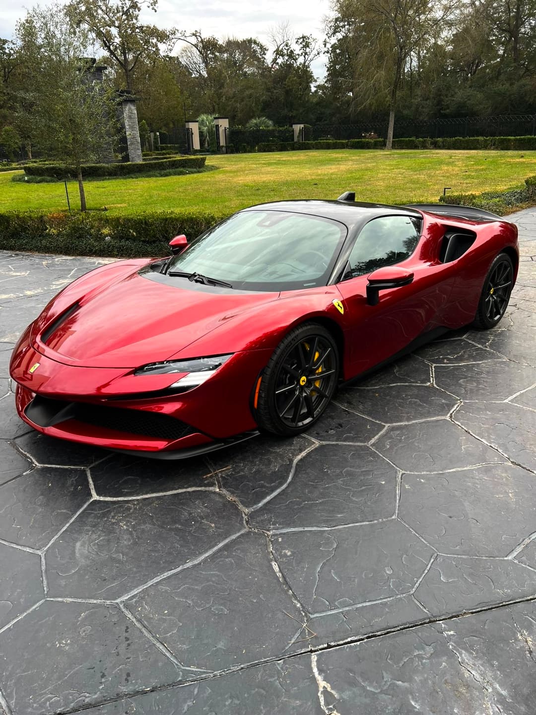 Ferrari SF90 Stradale Assetto Fiorano Atelier (1/499 Global · 1/2 México)