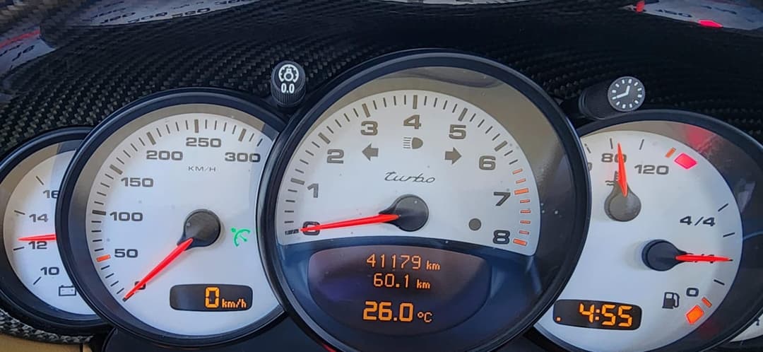 Porsche 996 Turbo Manual 2004 - 8