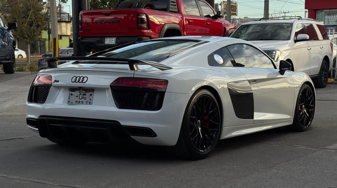 Audi R8 V10 Plus 2017 - 2