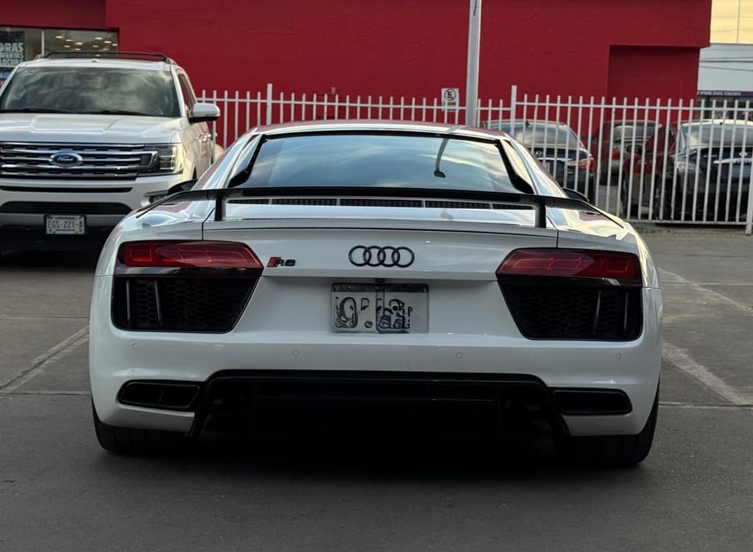 Audi R8 V10 Plus 2017 - 7