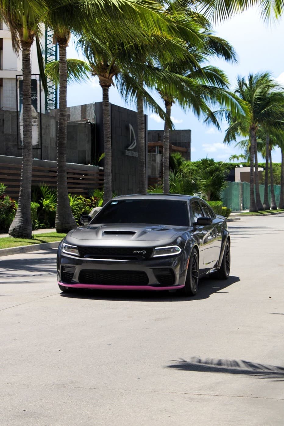 Dodge Charger SRT Hellcat Widebody 2023 - 11