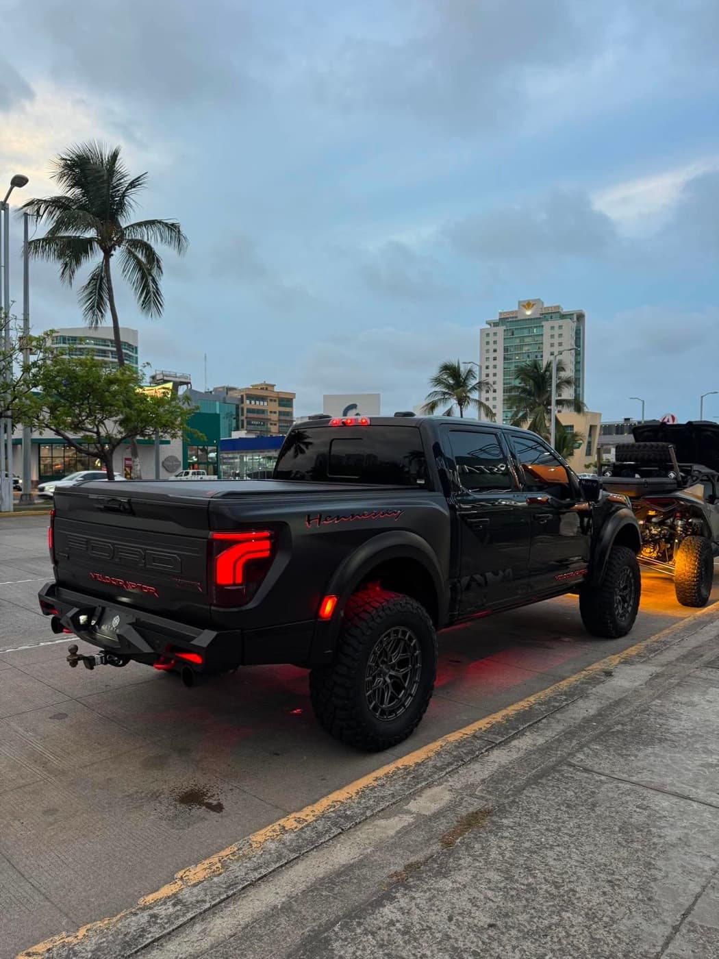 Ford F-150 Raptor Hennessey (1/3 en México) 2024 - 2
