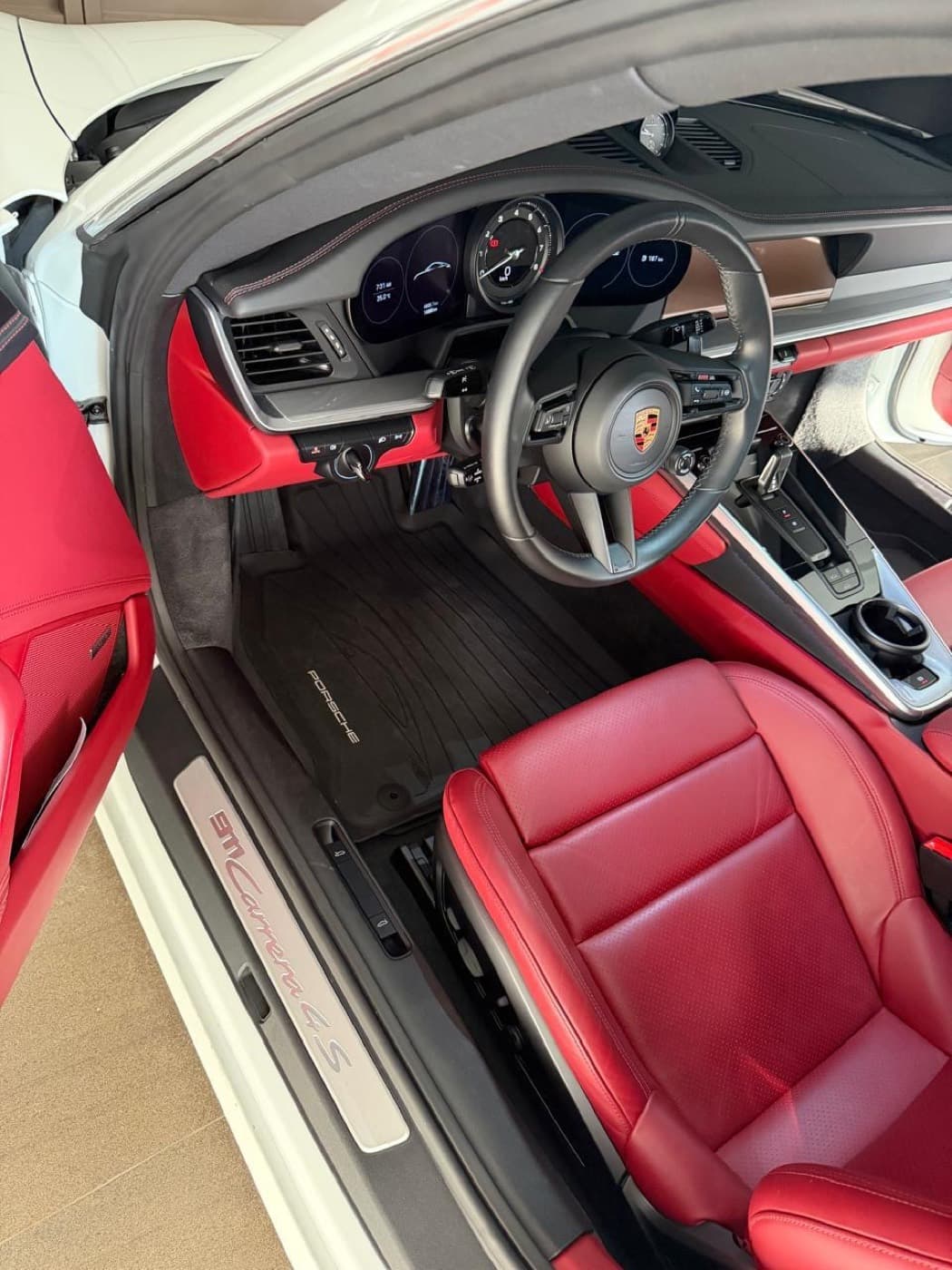 Porsche 911 Carrera 4S 2024 - 7