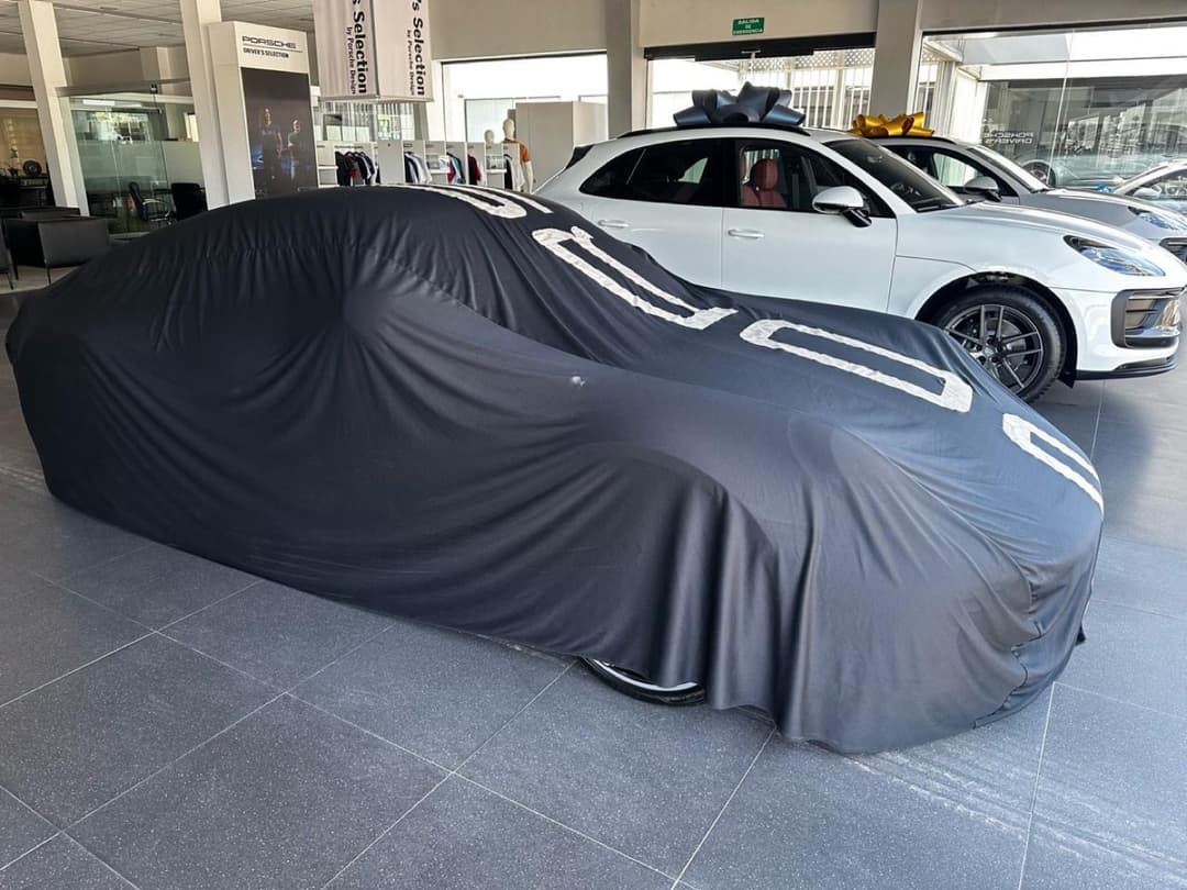 Porsche 911 Carrera 4S 2024 - 9