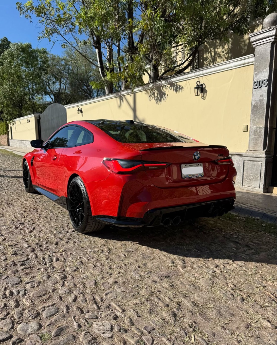 BMW M4 Competition 2024 - 3