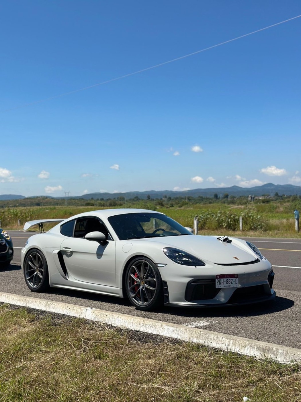 Porsche 718 Cayman GT4 2021 - 4