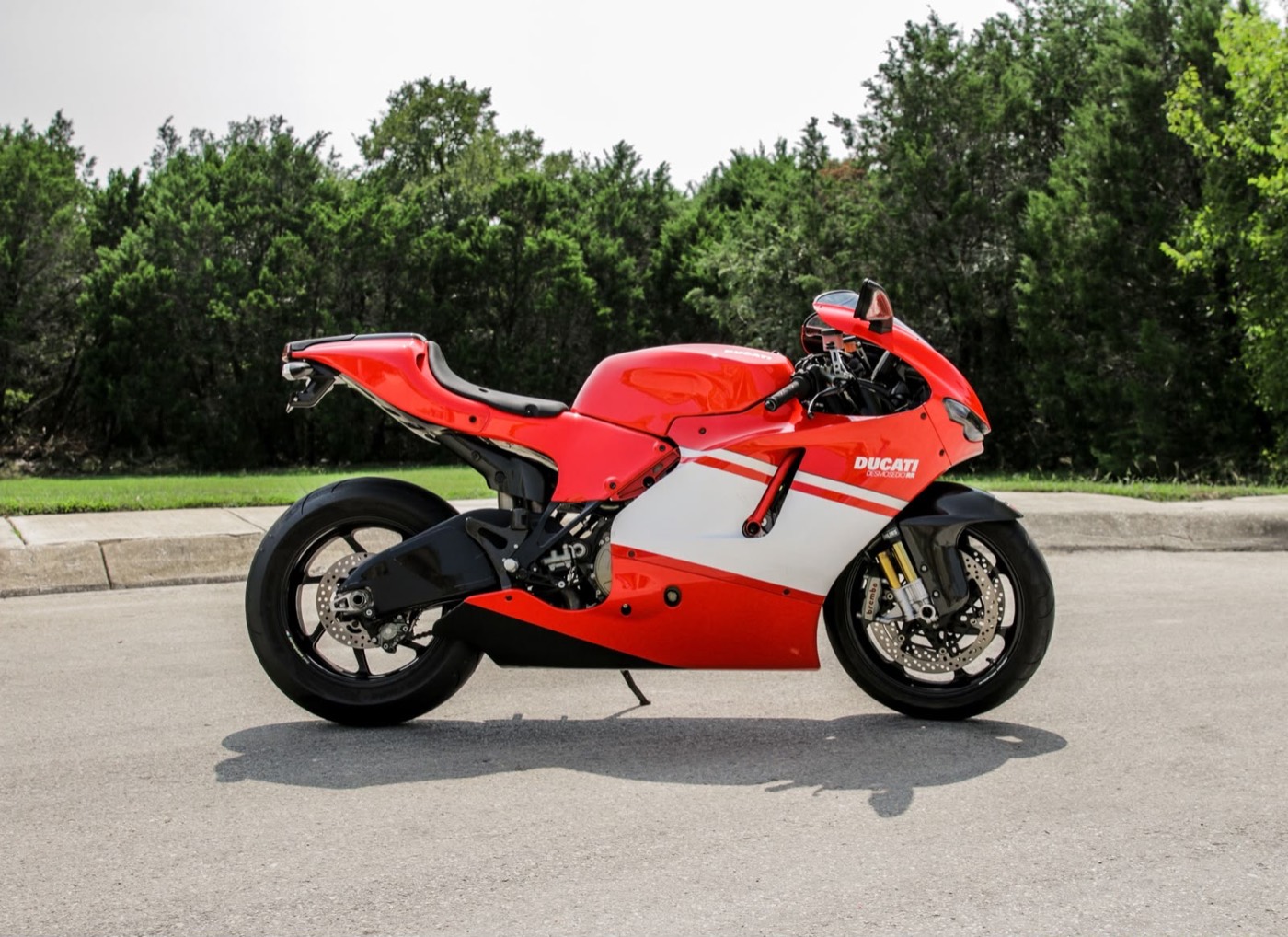 Ducati Desmosedici RR (1/3 en México) 2008 - 3
